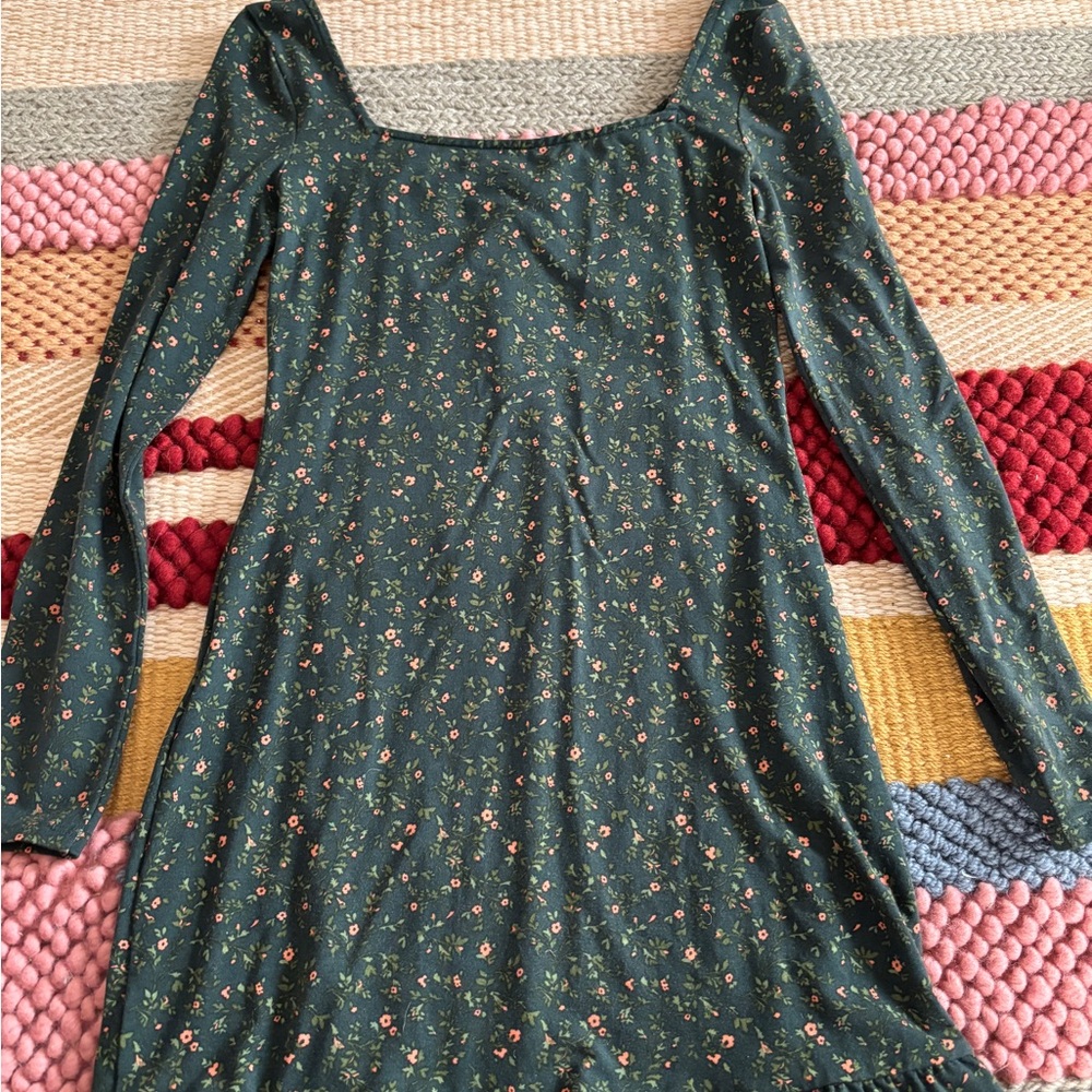 Reformation Dress - Picture 4 of 5